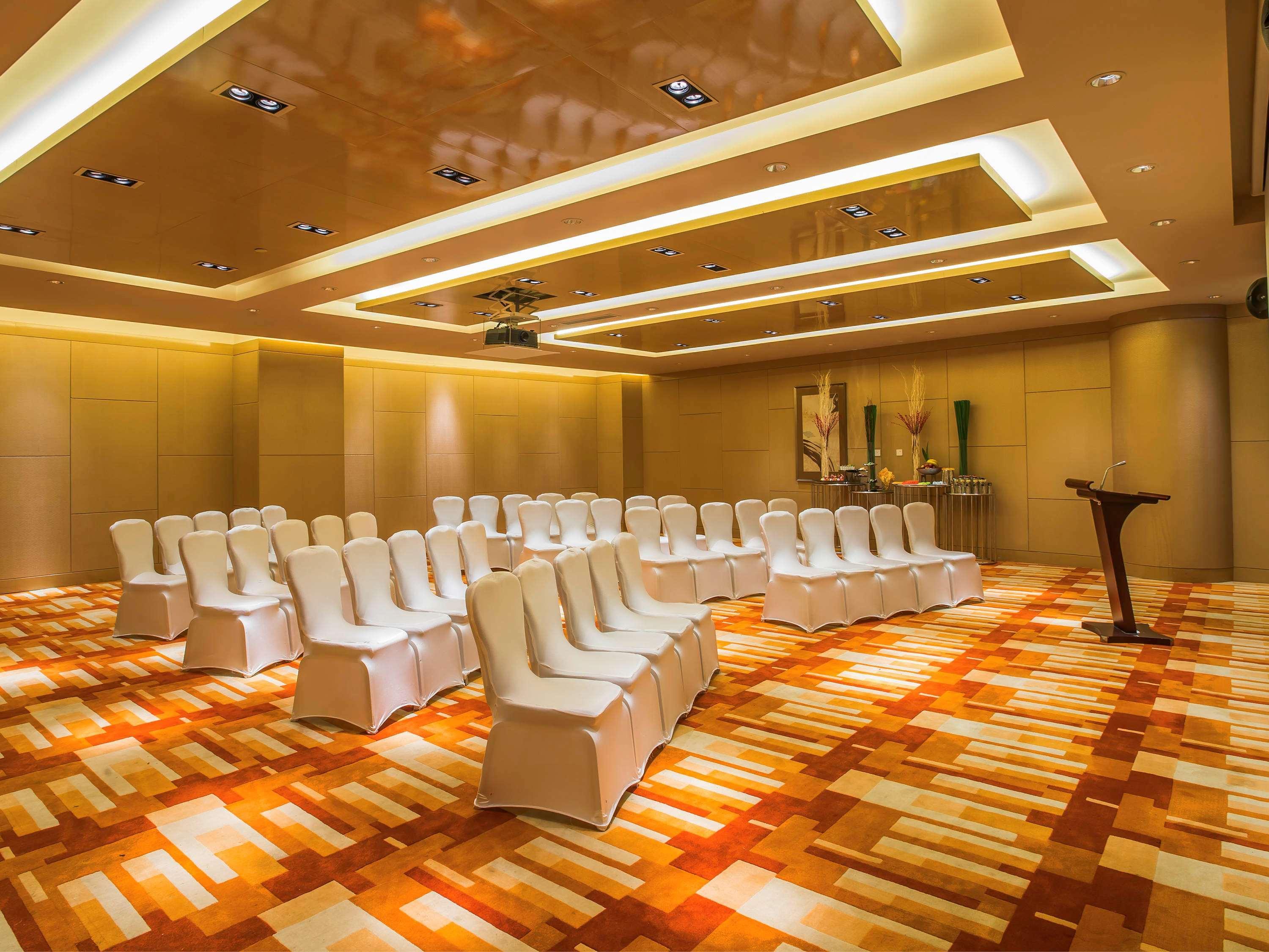Pullman Linyi Lushang Buitenkant foto